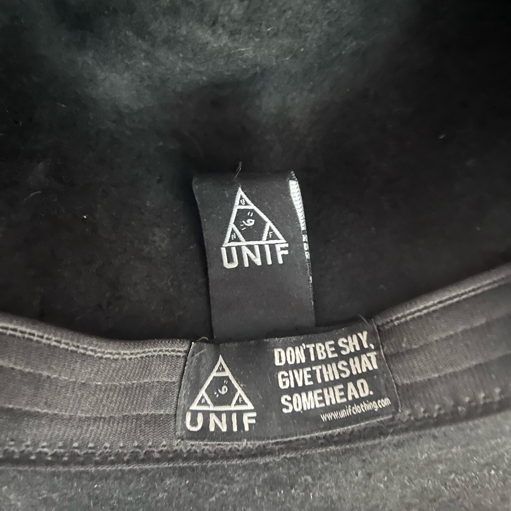 UNIF Black and Silver Western Hat - Picture 7 of 9
